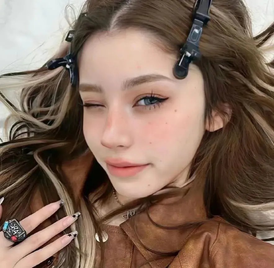 爱恨春心